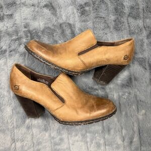 Born Slip On Booties Womens 7 Tan Leather Block Heel Round Toe W81296 CKE9